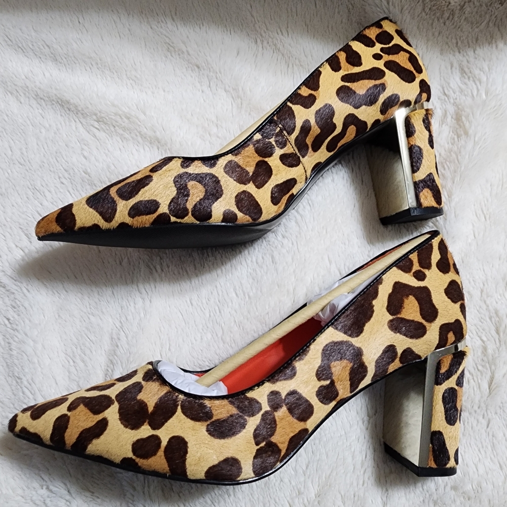 Alfani Jenson Leopard Heels with Gold Detail 6M